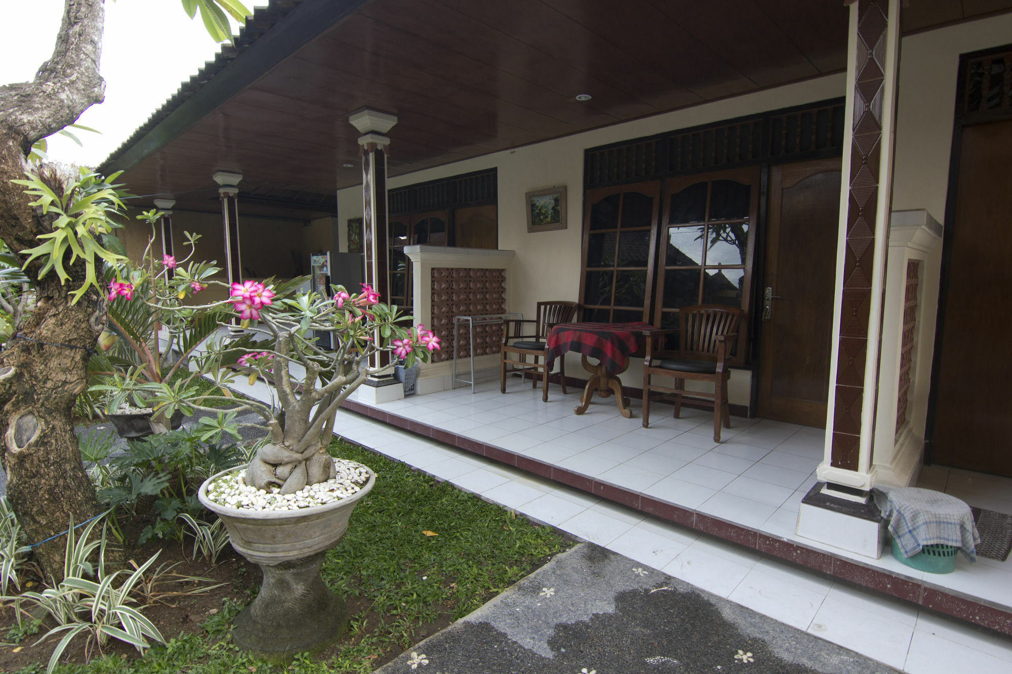 Donna Homestay Sanur Eksteriør bilde