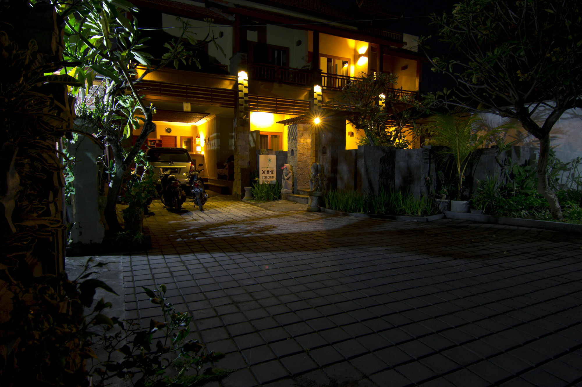 Donna Homestay Sanur Eksteriør bilde